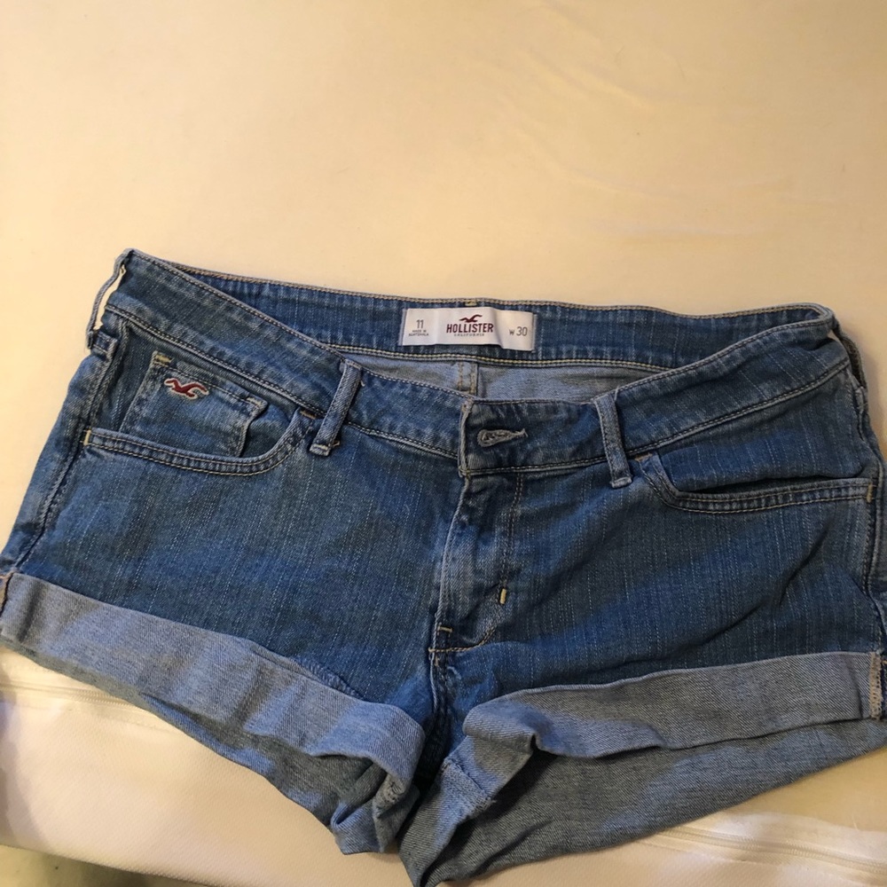 Hollister Jean Shorts